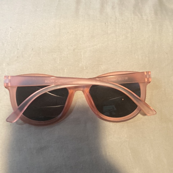 UV 400 protection - Picture 5 of 13